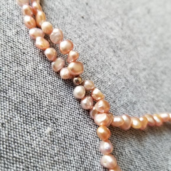 New Long freshwater pink pearl necklace with sterling silver beads and clasp - Picture 4 of 5